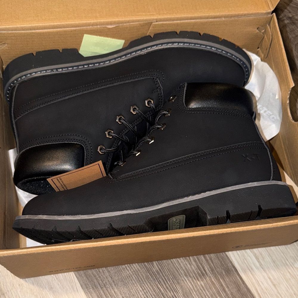 Hi-Tec Men's Black Leather Boots